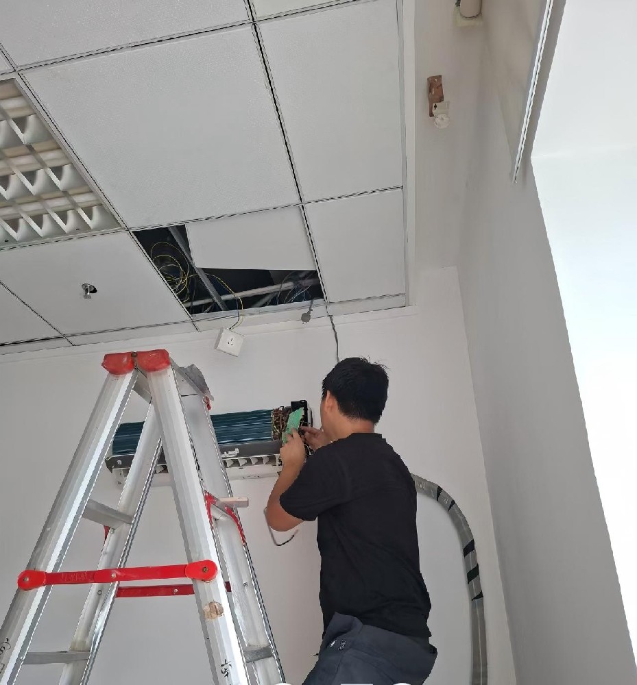 空调内机板如何更换？
