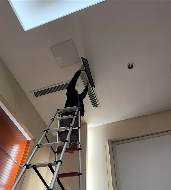 美的多联机报E1是什么问题,怎样解决